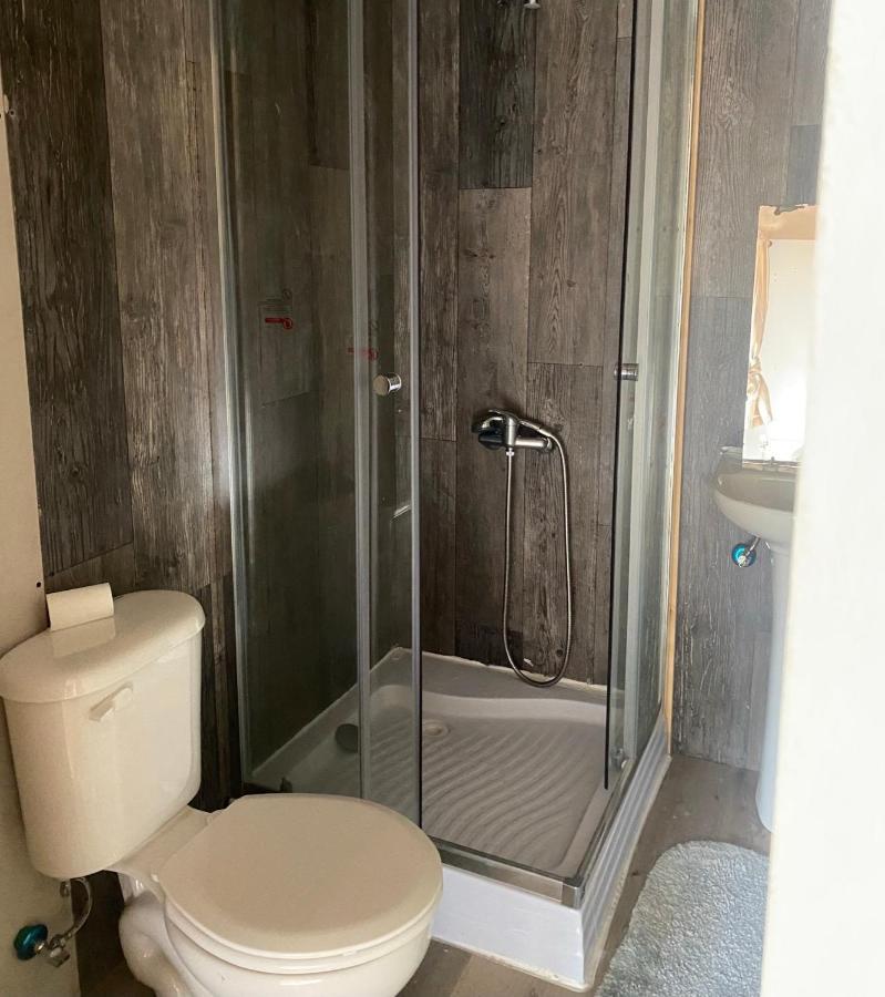 הוסטל קויאיקה Casa Balmaceda Backpackers מראה חיצוני תמונה